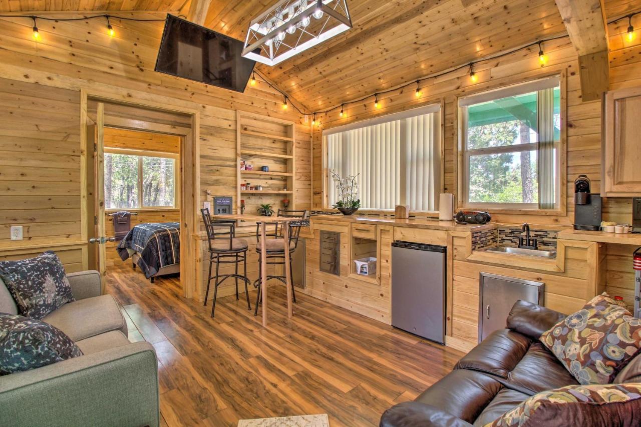 Pet-Friendly Lakeside Cottage With Grill And Fire Pit! Pinetop-Lakeside Exterior photo